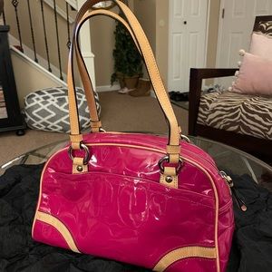 Coach pink patent leather shoulder purse